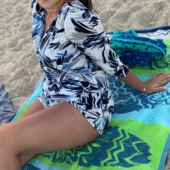 Lulus Other - Beach Romper/ Cover- Up